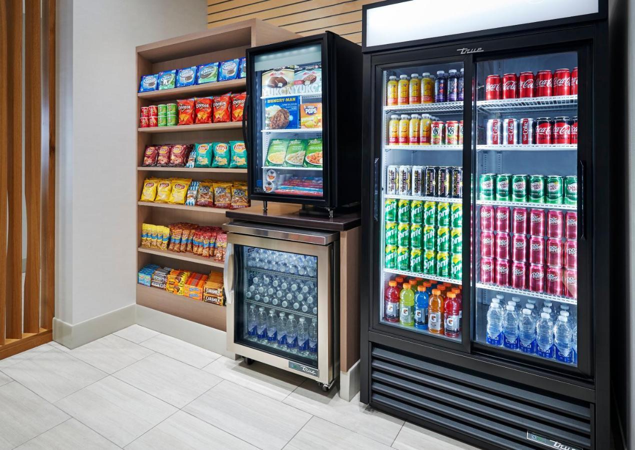 Holiday Inn Express & Suites Windsor East - Lakeshore By Ihg Tecumseh エクステリア 写真