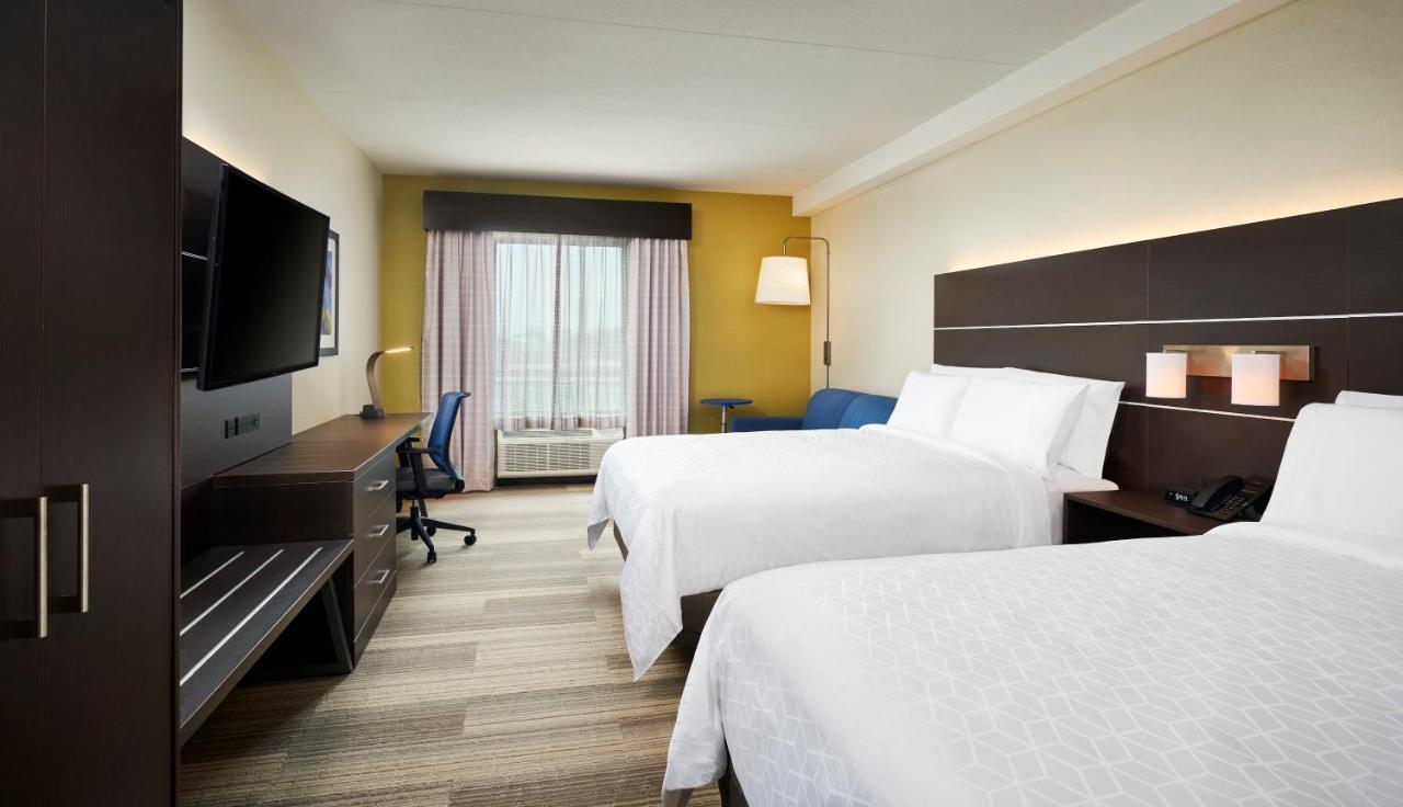 Holiday Inn Express & Suites Windsor East - Lakeshore, An Ihg Hotel Tecumseh エクステリア 写真